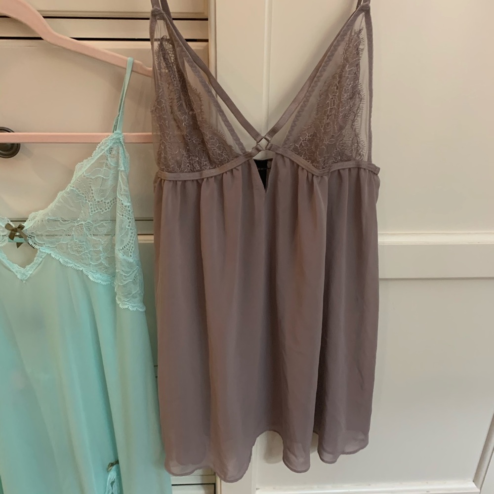 Two Vs Slips - image 4